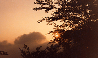 amanecer en la montaña